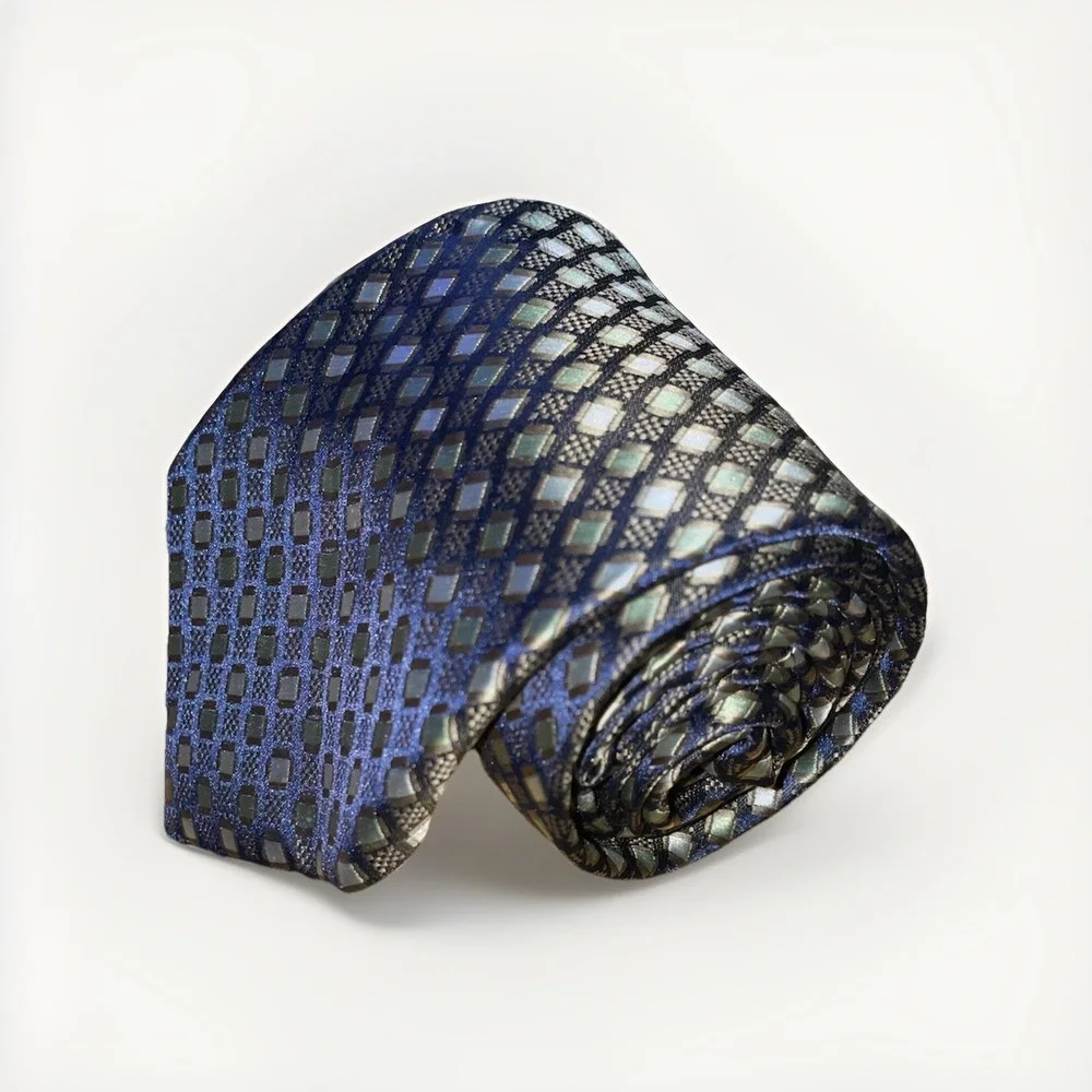 Mens Van Heusen Necktie Metallic Geometric Patterned Polyester Neck Tie Handmade